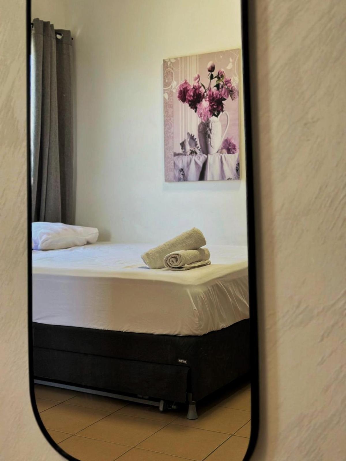 ลุย โฮเทล การ์เดนส์ Apartment ไฮฟา ภายนอก รูปภาพ