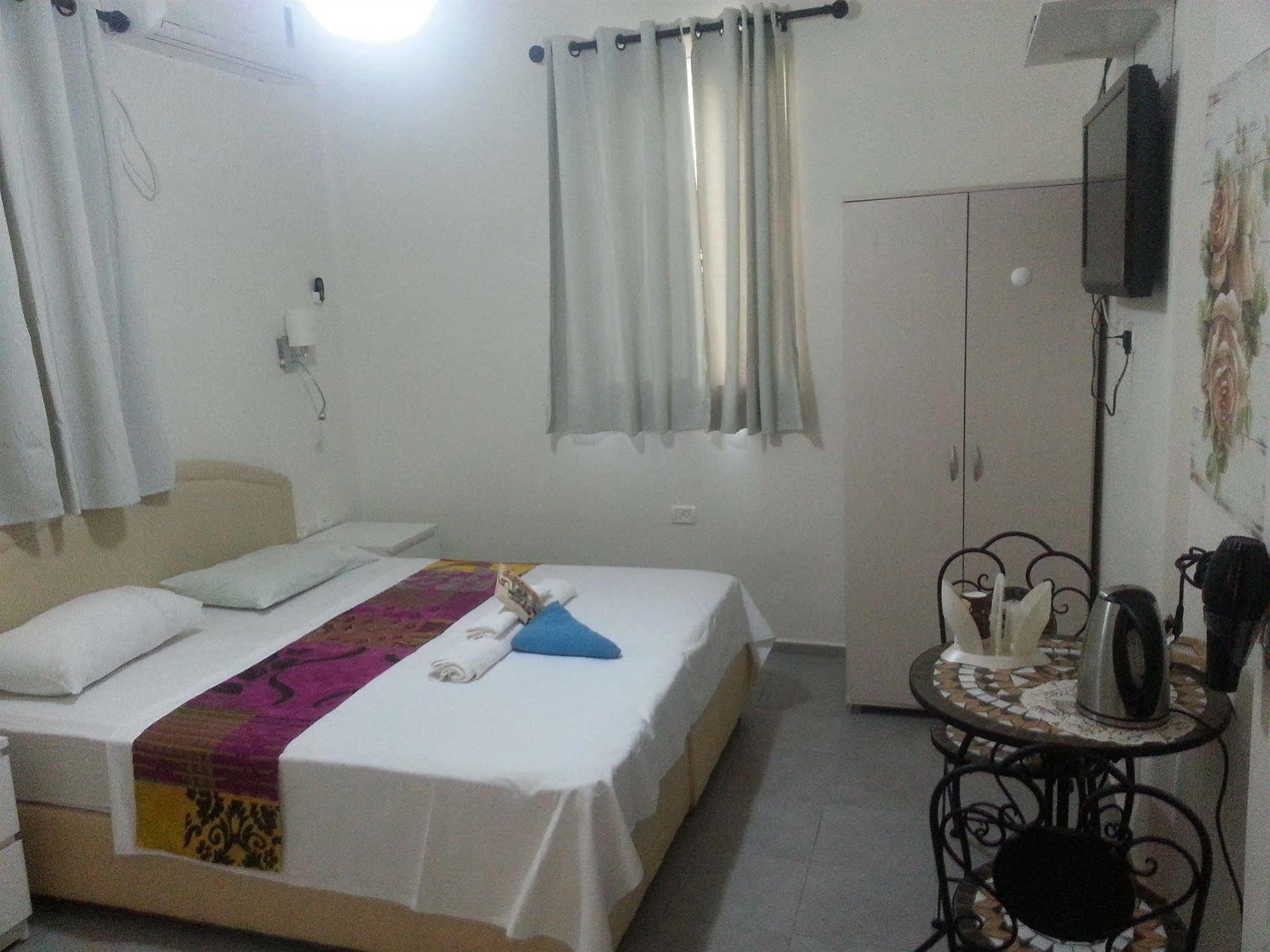 ลุย โฮเทล การ์เดนส์ Apartment ไฮฟา ภายนอก รูปภาพ